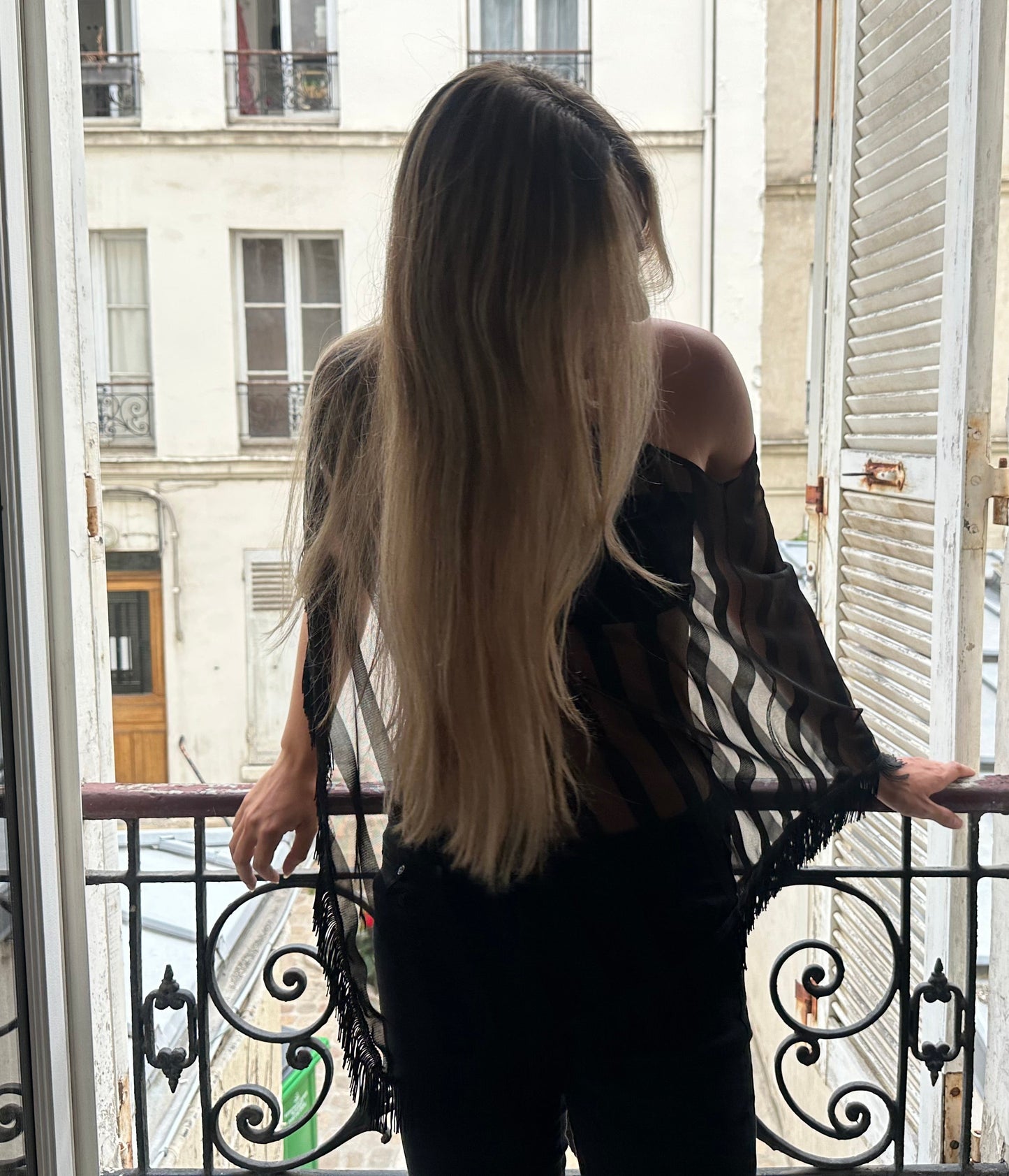 Amélie fringe poncho